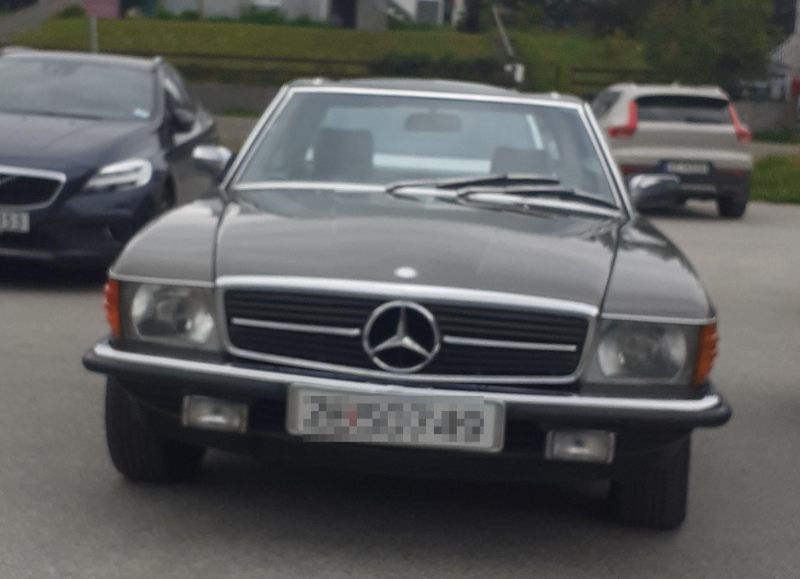 Mercedes-Benz 380SL